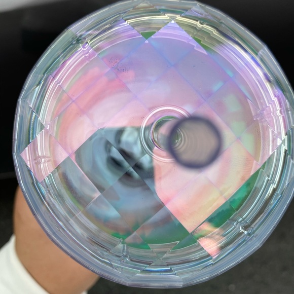 Brand new rare Starbucks cup. - Picture 3 of 3